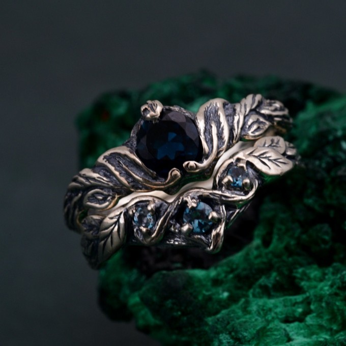 Elven Silver Ring Set with London Blue Topaz – Nature-Inspired Bridal Set, Enchanted Forest Stackable Rings, Mystical Twig Leaf Design