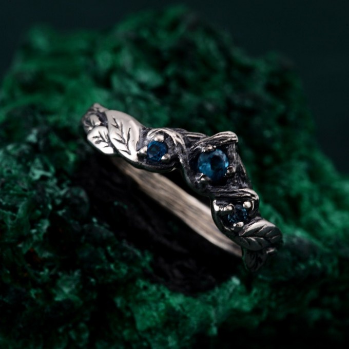 Witchy Fantasy Jewelry for Women – Chevron Wedding Band with Forest Theme, Nature-Inspired Engagement Ring