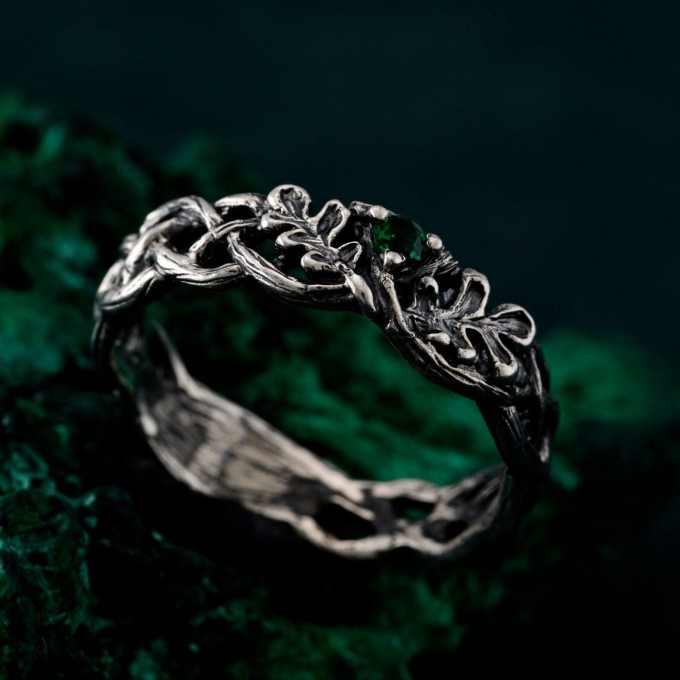 Emerald Oak Leaf Silver Ring