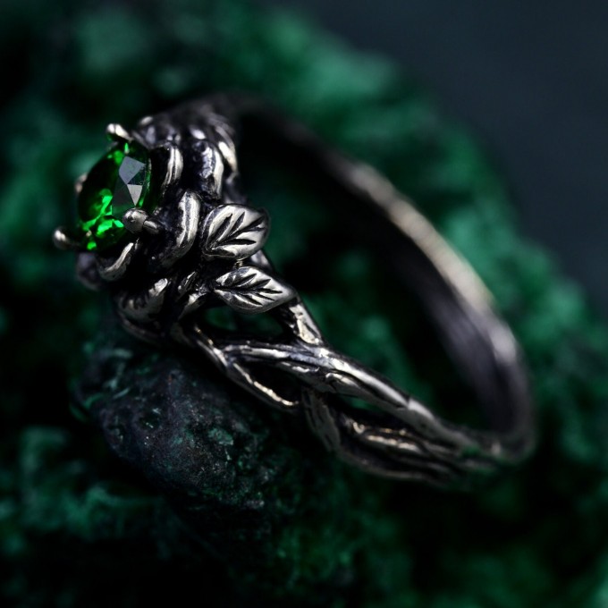 Enchanted Forest Emerald Ring - Whimsical Celtic Twig & Lotus Wedding Band