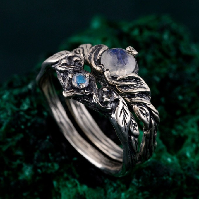Silver Moonstone Ring Set: Nature-Inspired Leaf and Vine Design Bohemian Wedding Band