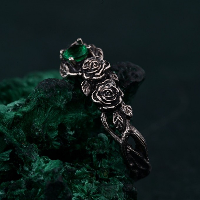Silver Rose Bouquet Ring: Enchanted Rose Garden Design
