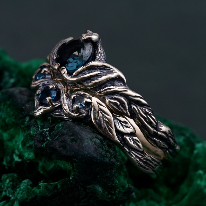 Elven Silver Ring Set with London Blue Topaz – Nature-Inspired Bridal Set, Enchanted Forest Stackable Rings, Mystical Twig Leaf Design