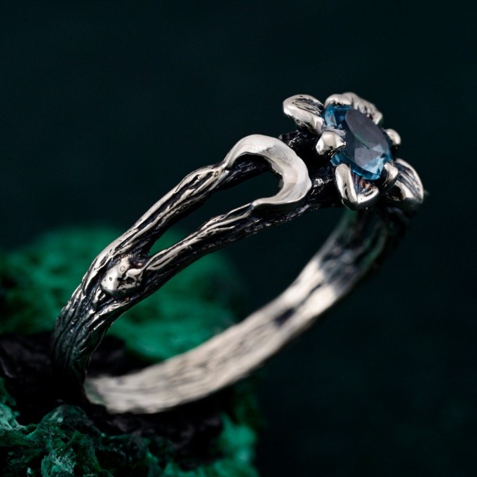 Gothic Silver Ring with Sapphire and Floral Design