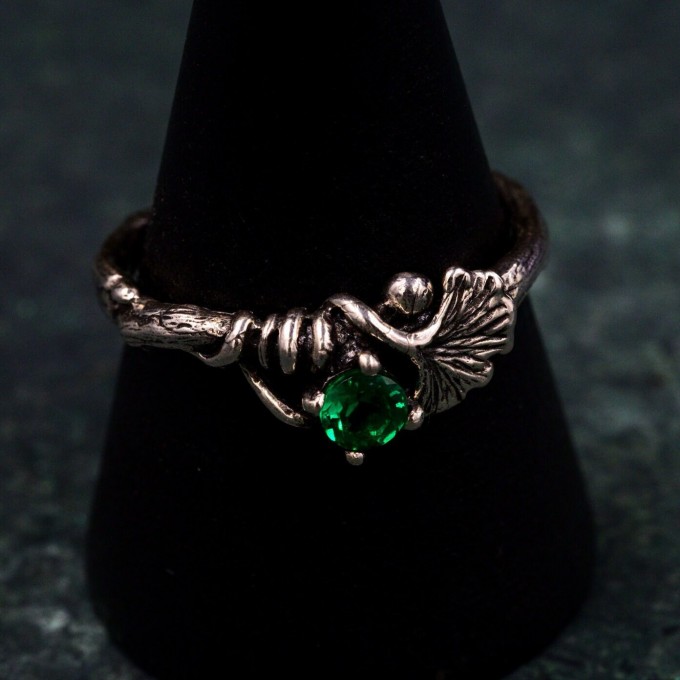 Unique Nature Ring Dainty Branch and Leaf with Forest Theme, Unusual Silver Engagement Leaf Ring, Woman Elvish Nature Bridal Ring
