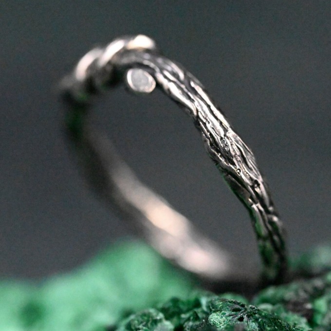 Wedding Ring Leaf and Branch – Unisex Gothic Ring with Leaves and Branch, Wedding Ring for the Enigmatic Couple