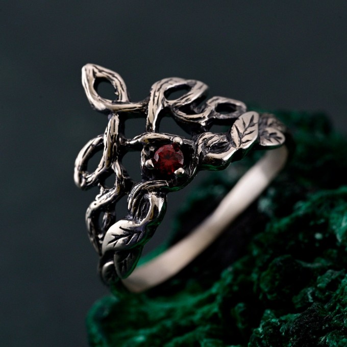 Sterling Silver Elven Tree Bark Twig Ring for Forest Inspired Engagement – Nature-Inspired Silver Engagement Ring with Celtic Knot