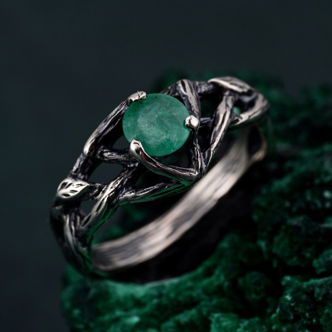 Stunning Unique Emerald Forest Ring - Nature Inspired Wedding Jewelry
