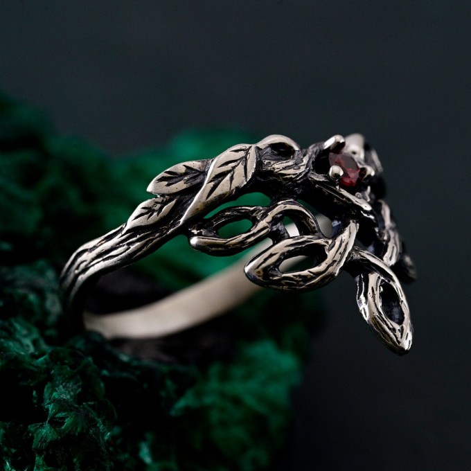 Sterling Silver Elven Tree Bark Twig Ring for Forest Inspired Engagement – Nature-Inspired Silver Engagement Ring with Celtic Knot