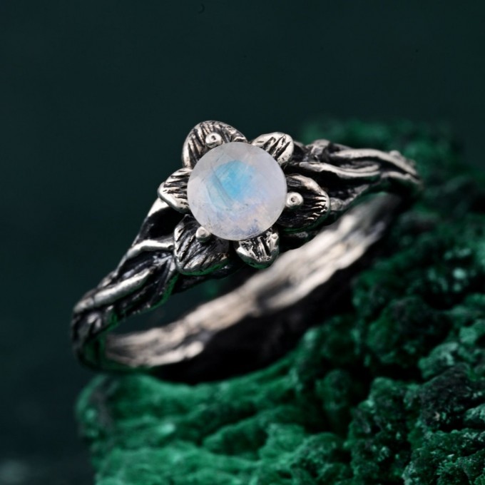 Woodland Whispers Ring – Enchanted Forest Amethyst Ring, Whimsical Vine and Blossom Twig Design, Unique Nature-Inspired Ring