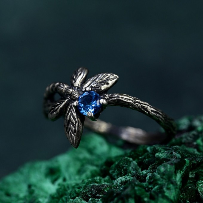 Whispers of the Night: Gothic Dragonfly Ring