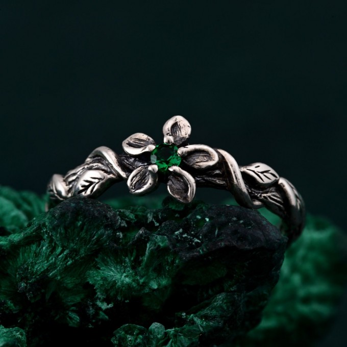 Emerald Blossom Silver Ring with Nature Motif