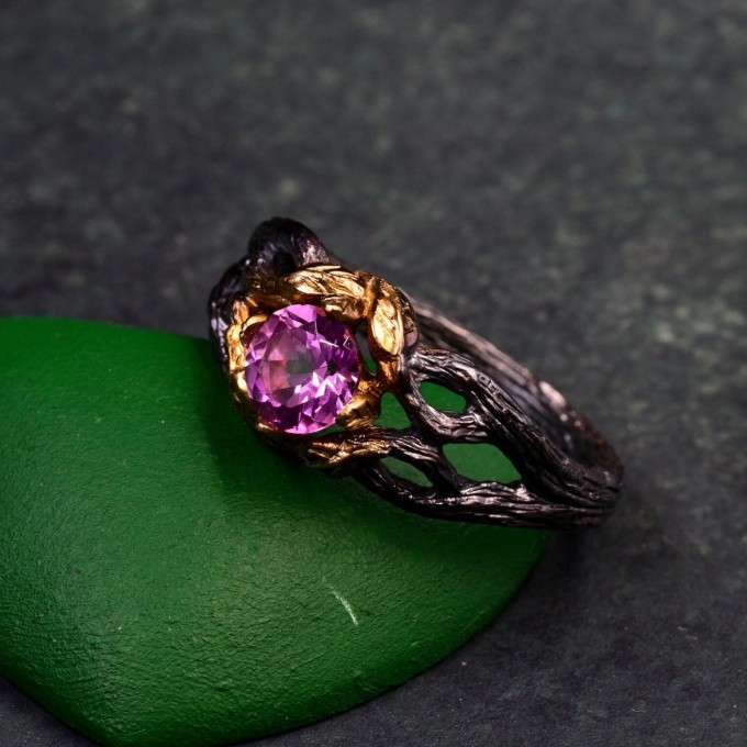 Elegant Alexandrite Wedding Ring for Women – Viking Promise Band with Artistic Leaf and Tree Motif