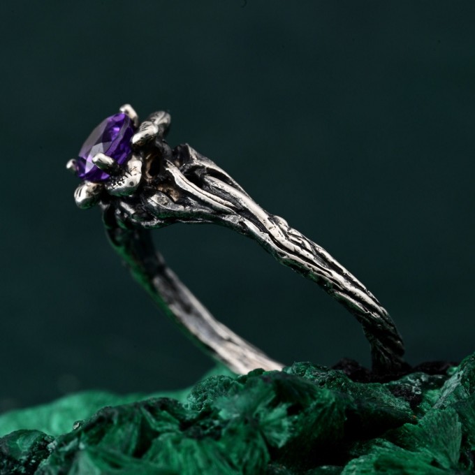 Woodland Whispers Ring – Enchanted Forest Amethyst Ring, Whimsical Vine and Blossom Twig Design, Unique Nature-Inspired Ring