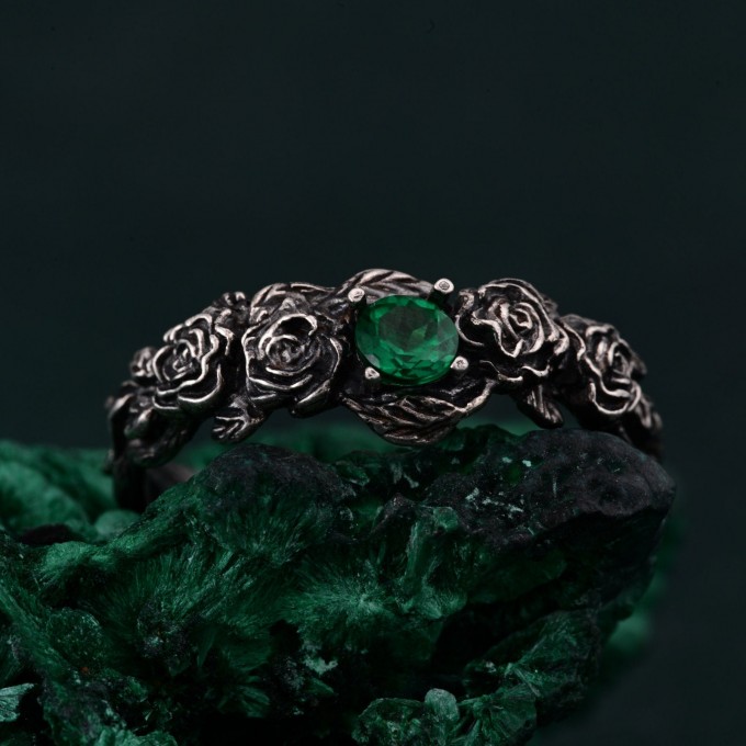 Silver Rose Bouquet Ring: Enchanted Rose Garden Design