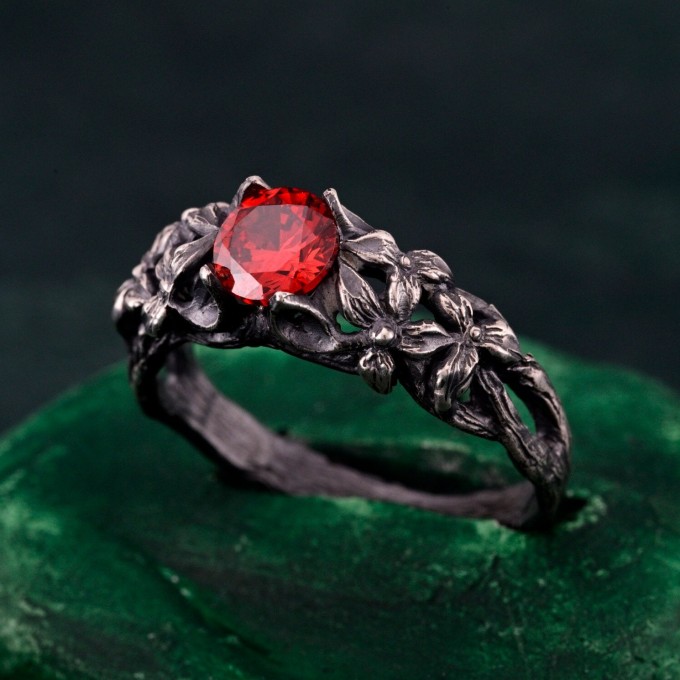 Gothic Silver Ring with Garnet and Floral Design