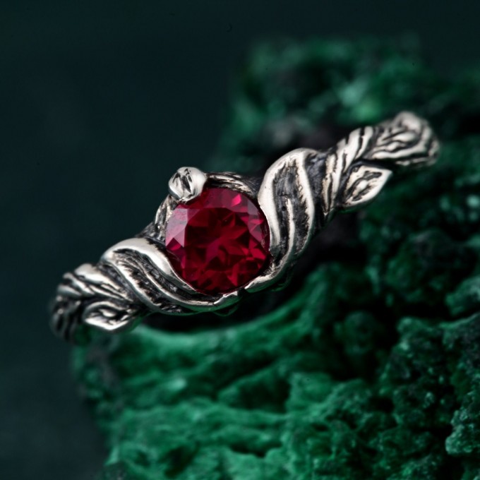 Rustic Elegance Twig Ring: Enchanted Forest Design