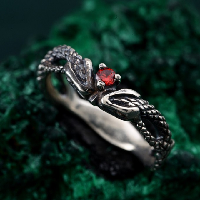 Serpentine Embrace Ring: Twisted and Entwined Snake Band