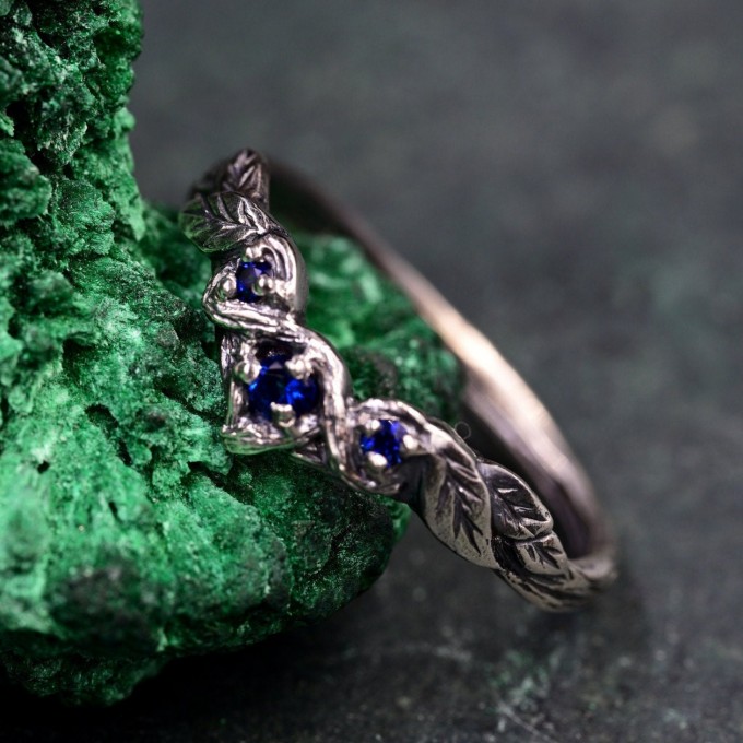 Minimalist Chevron Twig and Leaf Ring & Forest Branch Wedding Band