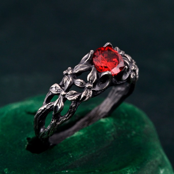 Gothic Silver Ring with Garnet and Floral Design