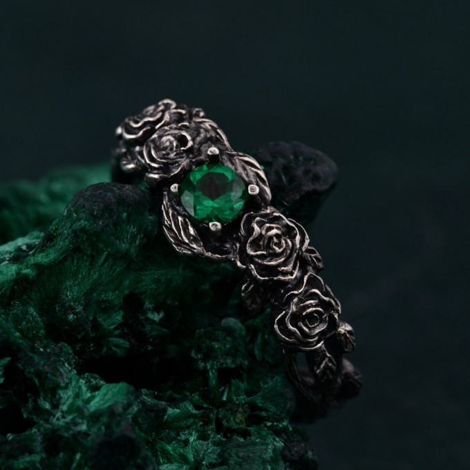 Emerald Blossom Silver Ring – Nature's Elegance with Floral Twig Accent, Dainty Branch Delight Ring Featuring Flower on Silver Twig