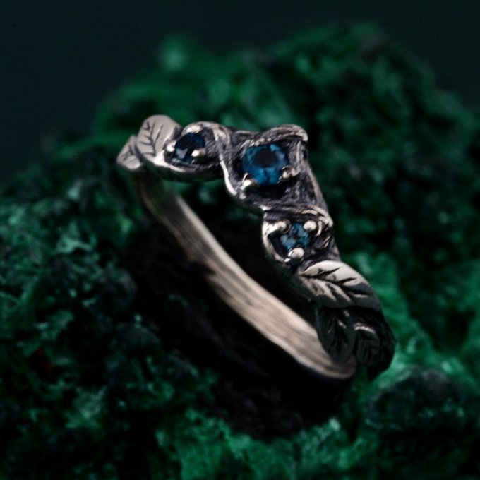 Whispers of Dusk: Gothic Leaf Sapphire Ring