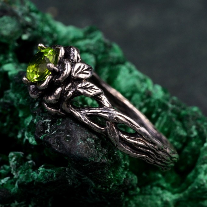 Silver Twisted Vine Engagement Ring - Romantic Forest-Inspired Jewelry