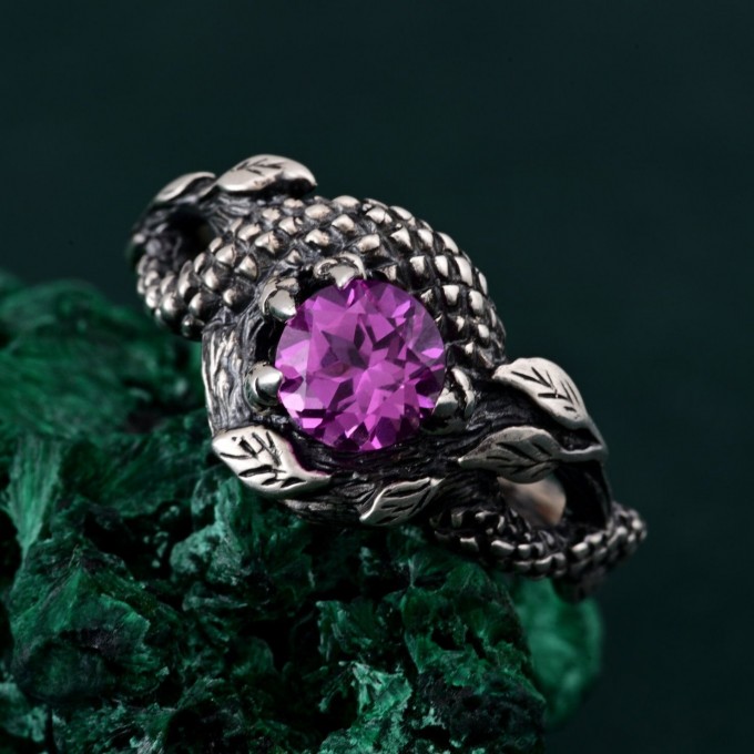 Scale of the Dragon Ring: Mythical Silver Design