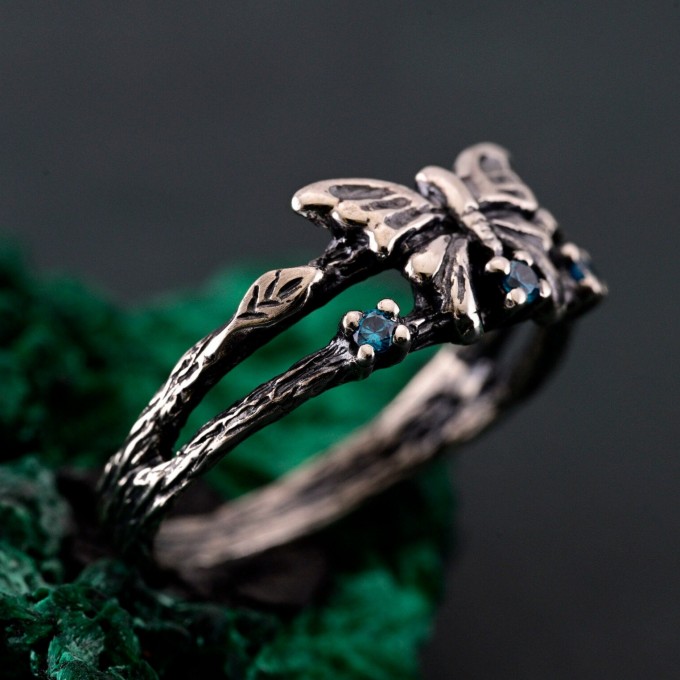 Exquisite Butterfly of Destiny Ring - Unique and Graceful Butterfly Design