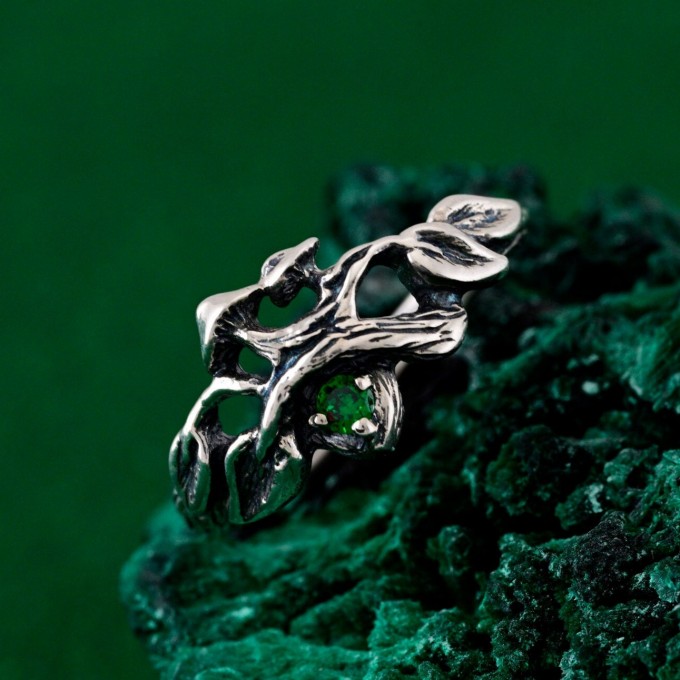 Unisex Gothic Wedding Ring – Witchy Statement Ring, Silver Geometric Design, Unique Gothic Jewelry for All Genders
