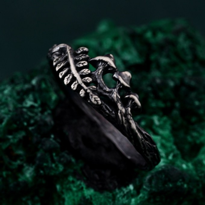 Unique Silver Mushroom Ring: Unisex Gothic Wedding Band