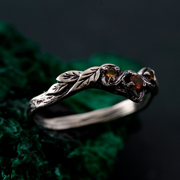 Silver Forest Chevron Wedding Band: Nature-Inspired Wooden Harmony