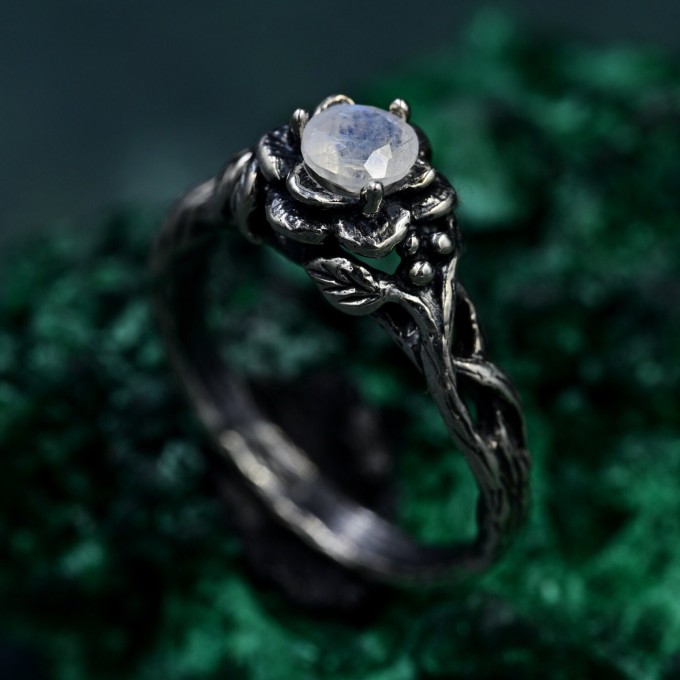Gothic Sterling Silver Ring with Moonstone: A Celestial Dream