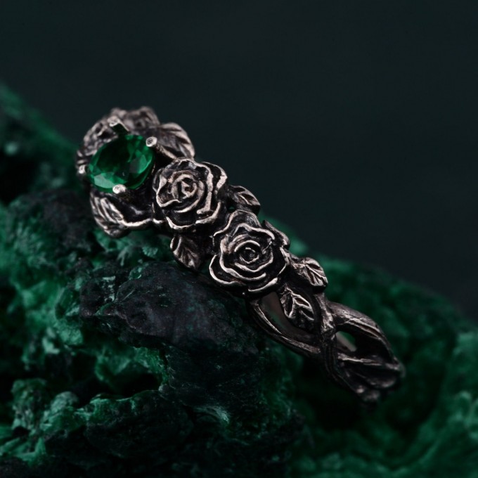 Emerald Blossom Silver Ring – Nature's Elegance with Floral Twig Accent, Dainty Branch Delight Ring Featuring Flower on Silver Twig