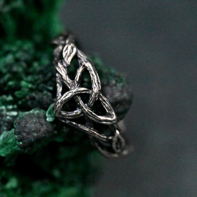 Artisanal Silver Tree Ring - Handcrafted Celtic Band with Nature-Inspired Triskele Design