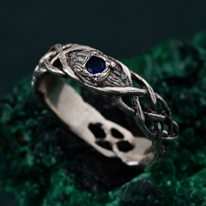 Celtic Pattern Wedding Band with Sapphire - Unique Tree Bark Texture Ring for Couples
