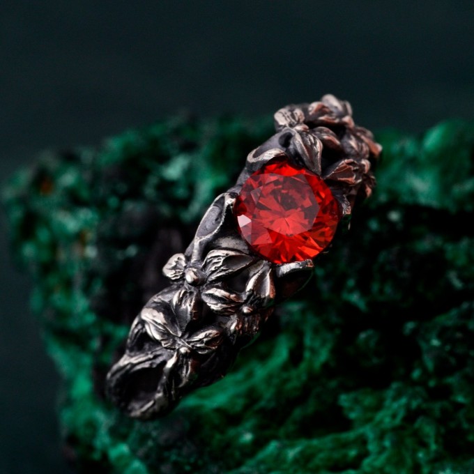 Gothic Silver Ring with Garnet and Floral Design